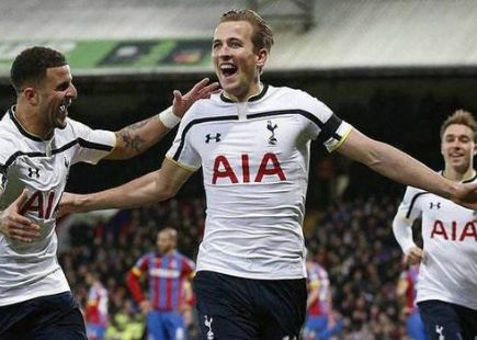 表现稳健 表现稳健