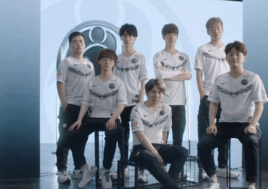 一支攻守兼 一支攻守兼